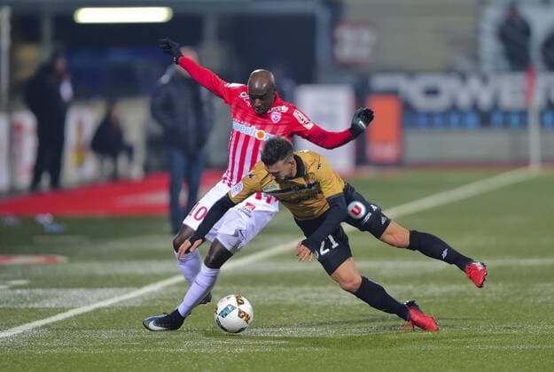 Issiar Dia vs Martinez Pablo - Fussball Frankreich, Ligue 1, AS Nancy vs. Angers SCO - 10 12 2016 MAO Panoramic 