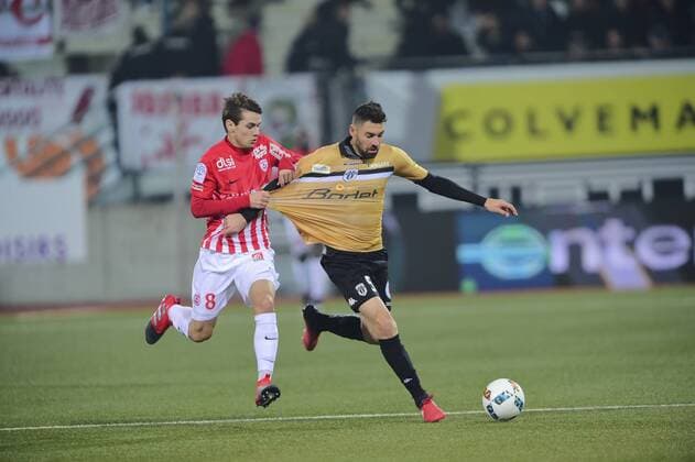 Marchetti Vincent ( Nancy ) vs Mangani - Fussball Frankreich, Ligue 1, AS Nancy vs. Angers SCO - 10 12 2016 MAO Panoramic 