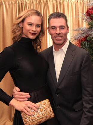 Meghan King Edmonds, shown with former St. Louis Cardinals husband Jim Edmonds attends the Pujols Foundation Annual O Night Divine Christmas Celebration in St. Louis on December 10, 2016. Meghan King Edmonds is best known as a cast member on the Bravo series The Real Housewives of Orange County.  SLP2016121004 BILLxGREENBLATT