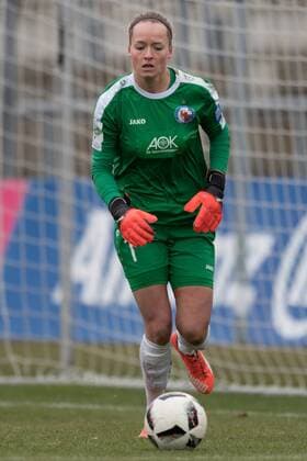 Im Bild Lisa SCHMITZ (Turbine Potsdam, 1), Fußball, Allianz Frauen Bundesliga, FC Bayern München - Turbine Potsdam, xmfx