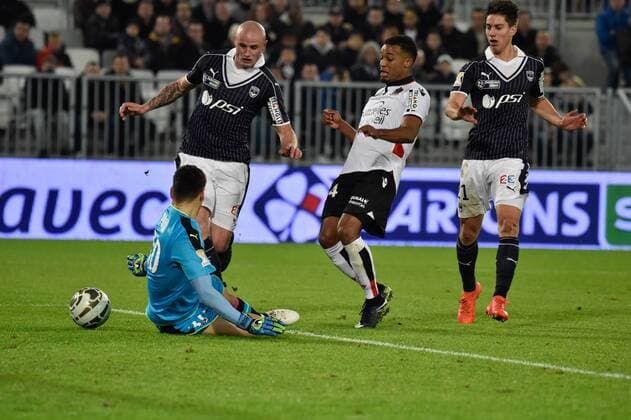 Tor durch Alassane Plea (ogc) FOOTBALL : Bordeaux vs Nice - Coupe de la Ligue - Bordeaux - 14 12 2016 ThierryBreton 