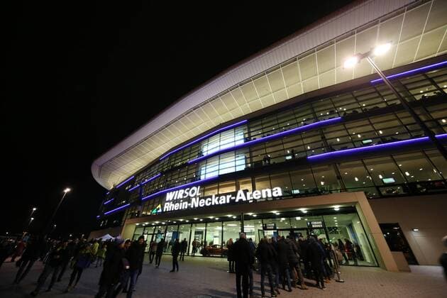 Rhein Neckar Arena am Abend, Heimspielstätte der tsg 1899 HoffenheimFußball 1. Bundesliga: TSG 1899 Hoffenheim - Borussia Dortmund, 15. Spieltag am 16.12.2016, xmdx, TSG 1899 Hoffenheim - Borussia Dortmund