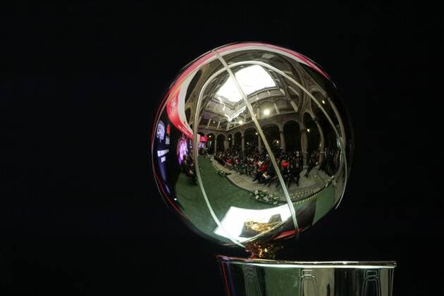 A view of the Larry O Brien trophy during the presentation of the NBA Basketball Herren USA regular games that will be played in Mexico, in Mexico City, 10 January 2017. EFE Alex Cruz THE NBA PRESENTS NBA GAMES IN MEXICO !ACHTUNG: NUR REDAKTIONELLE NUTZUNG!  MEX010 20170110-636196825461514048