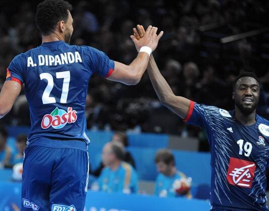 Männer Handball Weltmeisterschaft 2017 Frankreich Paris, 11.1.2017 Accorhotels Arena Eröffnungsspiel Frankreich vs. Brasilien ADRIEN DIPANDA, Frankreich, LUC ABALO, Frankreich