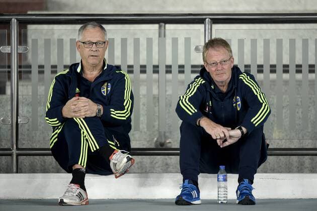 - Lars Lagerbäck - Lars Jacobsson - - Testspiel - Schweden - Slowakei - 12 januar 2017 in Abu Dhabi.  Copyright: NIKLASxLARSSON BB170112NL003
