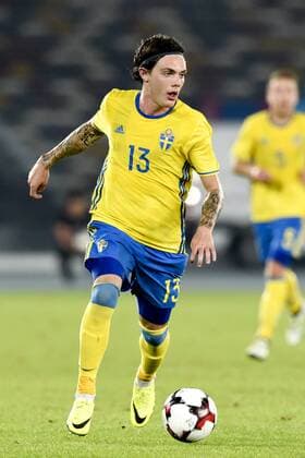 (SWE) David Moberg Karlsson - Testspiel Länderspiel - Schweden - Slowakei - 12 januar 2017, Abu Dhabi.  Copyright: NIKLASxLARSSON BB170112NL038