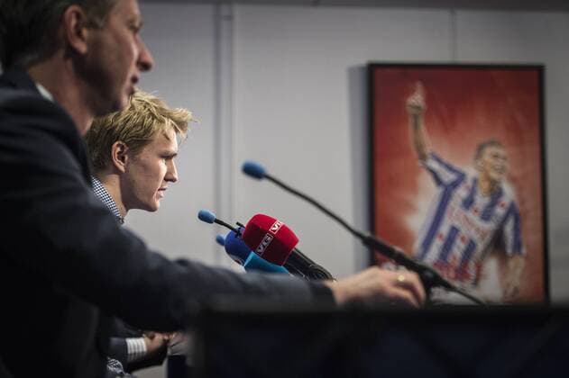 Fußball, Martin Odegaard wird als Neuzugang des SC Heerenveen präsentiert The Netherlands, Heerenveen, 10-01-2017; Football player Martin Odegaard Martin Ødegaard, Odegaard is presented by his new club SC Heerenveen in The netherlands. The 18-year player from Norway is on loan from spanish club Real Madrid. Photo: Kees van de Veen Hollandse Hoogte Heerenveen xVIxHollandsexHoogtexIVx 61820088
