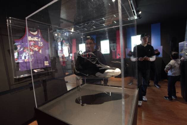 View of the exhibition at the NBA Basketball Herren USA fanzone in dowtown Mexico City, Mexico, on 14 January 2017. Phoenix Suns and San Antonio Spurs will be figthing their match of the NBA this Saturday in Mexico City. EFE Sashenka Gutierrez NBA fanzone in Mexico City en Ciudad de México !ACHTUNG: NUR REDAKTIONELLE NUTZUNG!  MEX15 20170114-636200287676458834