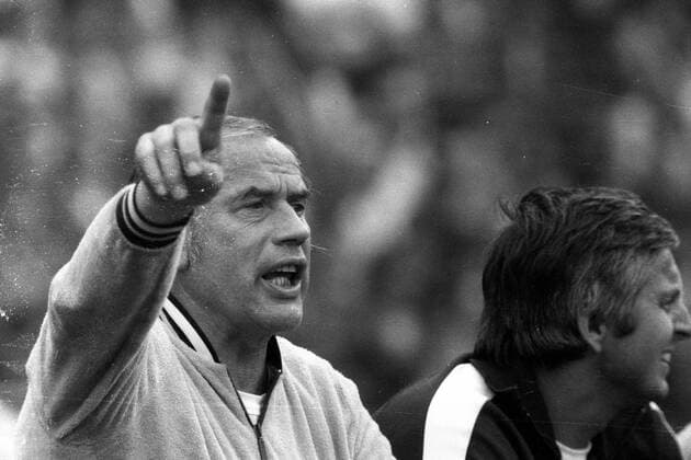 DFB Pokal Finale 1972 1973 in Düsseldorf, Trainer Hennes Weisweiler und Co Trainer Karl Heinz Drygalsky (beide Borussia Mönchengladbach)
