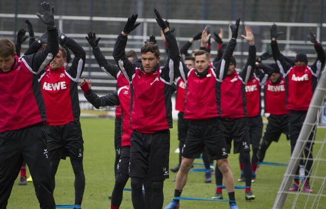 Training 1. FC Köln 1. Fussball Bundesliga Saison 2016 2017 Geißbockheim Koeln Deutschland Datum: 25.01.2017 Jonas Hector (1. FC Köln)