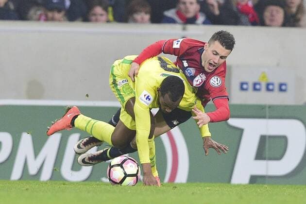 CORCHIA Sebastien (Losc) vs Wilfried Moimbe (Nantes) - Fussball Frankreich, Coupe de France, Lille OSC vs. FC Nantes - 31 01 2017 JBAutissier Panoramic 