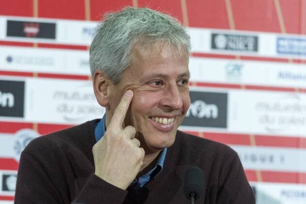 Fußball, OGC Nizza präsentiert Neuzugänge Srarfi und Obbadi Lucien Favre (OGC Nice) FOOTBALL : PK OGC Nice - Ligue 1 - 01 02 2017 NorbertScanella Panoramic 