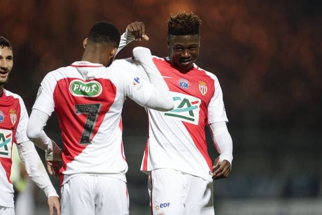Fußball, Coupe de France, Chambly - AS Monaco joie Thomas Lemar (Monaco) et Kevin Ndoram (Monaco) FOOTBALL : FC Chambly vs AS Monaco - Coupe de France - 01 02 2017 GwendolineLeGoff Panoramic 