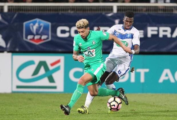 Fußball, Coupe de France, AJ Auxerre - AS St. Etienne (Auxerre) Adama Ba (St Etienne) Kevin Malcuit FOOTBALL : Auxerre vs St Etienne - 16e Coupe France - 01 02 2017 StephanieGrossetete Panoramic 