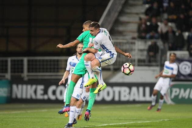 Fußball, Coupe de France, AJ Auxerre - AS St. Etienne (Auxerre) Ruben Aguilar (St Etienne) Kevin Monnet Paquet FOOTBALL : Auxerre vs St Etienne - 16e Coupe France - 01 02 2017 StephanieGrossetete Panoramic 