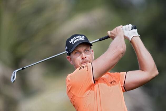 170202 Henrik Stenson, (SWE) - Abschlag - Tag 1 - Dubai Dessert Classic - 2 februar 2017 .  Copyright: LUDVIGxTHUNMAN BB170202LT083