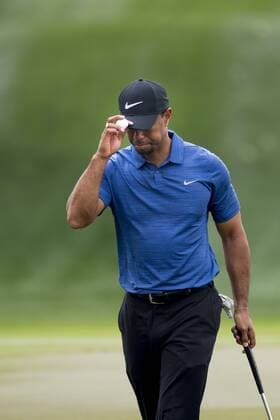 PGA, Dubai Dessert Classic 170202 Tiger Woods, USA - Tag 1 - Dubai Dessert Classic - 2 februar 2017 .  Copyright: LUDVIGxTHUNMAN BB170202LT128