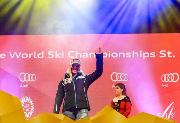 07, St. Moritz, SUI, FIS Weltmeisterschaften Ski Alpin, St. Moritz 2017, Super G, Damen, Siegerehrung, im Bild Lara Gut (SUI, Bronzemedaille) Lara Gut (SUI, Bronzemedaille) during the winner ceremony for the ladie s SuperG of the FIS Ski World Championships 2017. St. Moritz, Switzerland on 2017 02 07. St. Moritz EP_eri