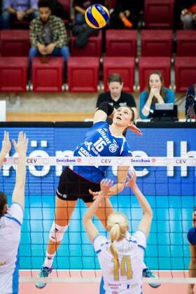 Angriff Michaela Mljenkova (16 MTV); 2017 CEV Volleyball Cup: Allianz MTV Stuttgart vs Agel Prostejov, SCHARRena, Stuttgart Germany, 20170208; Stuttgart Copyright: xWuechnerx xEibner-Pressefotox EP_nwr