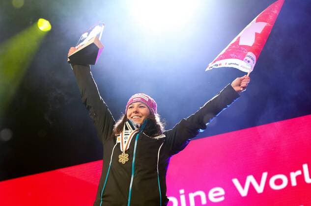 ALPINE SKIING - FIS Ski WC St. Moritz SANKT MORITZ,SWITZERLAND,10.FEB.17 - ALPINE SKIING - FIS Alpine World Ski Championships, alpine combined, ladies, award ceremony. Image shows the rejoicing of Wendy Holdener (SUI). GEPAxpictures xChristianxWalgram