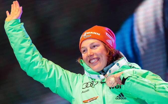 10.02.2017, Biathlonarena, Hochfilzen, AUT, IBU Weltmeisterschaften Biathlon, Hochfilzen 2017, Sprint Frauen, Siegerehrung, im Bild Laura Dahlmeier (GER, 2. Platz, Silber Medaille) 2nd placed and Silver Medailist Laura Dahlmeier of Germany during Winner Ceremony of the Ladies Sprint of the IBU Biathlon World Championships at the Biathlonarena in Hochfilzen, Austria on 2017 02 10. -Pressefoto Hochfilzen EP_fei