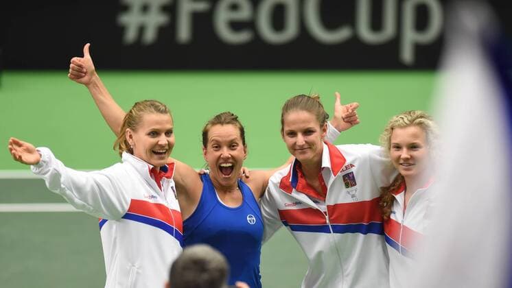 Czech tennis player Barbora Strycova (2nd left) celebrates victory after the tennis match of the Fed Cup 1st round between the Czech Republic and Spain (Lara Arruabarrena), in Ostrava, Czech Republic, February 12, 2017. (CTKxPhoto JaroslavxOzana) CTKPhotoP201702120537701  JAO_0327