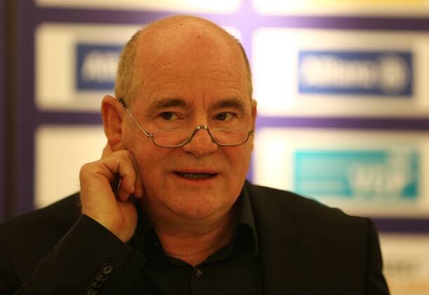13.02.2017 xcex Deutschland, Frankfurt, Fussball, Frauenfussball Pressekonferenz beim 1. FFC Frankfurt Die Verantwortlichen zieht Bilanz und geben einen Ausblick auf die zweite Hälfte der Allianz Frauen-Bundesliga Saison 2016 2017 Manager Siegfried Dietrich