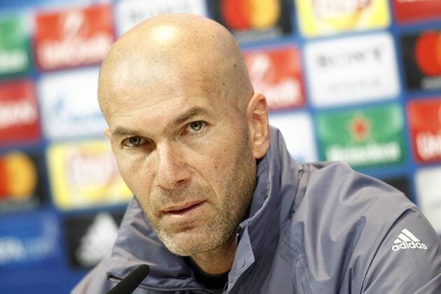 Real Madrid s coach Zinedine Zidane in press conference PK Pressekonferenz before UEFA Champions League match. February 14,2017.  (2017021472)
