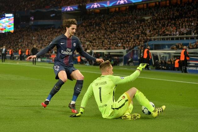 Fußball, CL, Paris St. Germain - FC Barcelona 25 ADRIEN RABIOT (psg) FOOTBALL : Paris SG vs Barcelona - Champions League - 14 02 2017 AnthonyBIBARD FEP 
