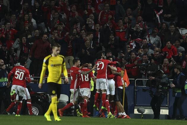 February 14, 2017 - Lisbon, Portugal - Benfica players celebrating their goal during the Champions League football match between SL Benfica and Borussia Dortmund at Luz Stadium in Lisbon on February 14, 2017. SL Benfica v Borussia Dortmund - UEFA Champions League Round of 16: First Leg  - ZUMAn230 20170214_zaa_n230_489 Copyright: xCarlosxCostax
