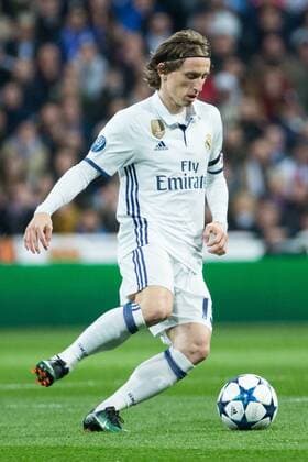 Fußball, CL, Real Madrid - SSC Neapel Luka Modric of Real Madrid in action during the match of Champions League between Real Madrid and SSC Napoli at Santiago Bernabeu Stadium in Madrid, Spain. February 15, 2017.  (20170215010)