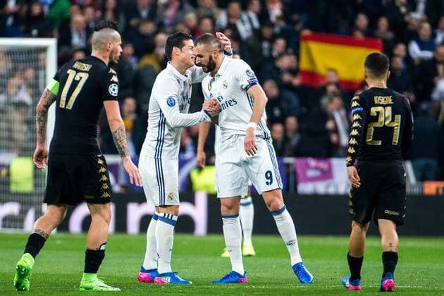 Fußball, CL, Real Madrid - SSC Neapel Karim Benzema of Real Madrid celebrates after scoring a goal during the match of Champions League between Real Madrid and SSC Napoli at Santiago Bernabeu Stadium in Madrid, Spain. February 15, 2017.  (20170215031)