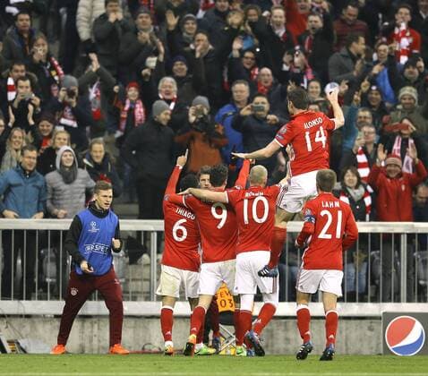 Foto: Torjubel Thiago Bayern , er trifft zum 4-1 Fussball - Championsleague am Mi. 15.02.2017 Achtelfinale, Bayern München - Arsenal London 5 - 1