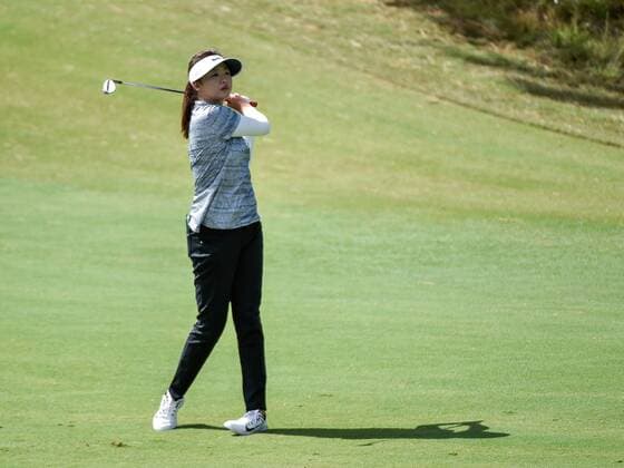 February 16, 2017 - Adelaide, Australia - Simin Feng of China on the 3rd fairway during round one of the ISPS Handa Women s Australian Open at Royal Adelaide Golf Club on February 16, 2017 in Adelaide, Australia. ISPS Handa Women s Australian Open - Round One  - ZUMAn230 20170216_zaa_n230_095 Copyright: xAndyxAstfalckx