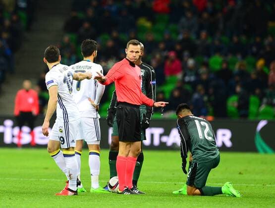 UEFA Europa League match between Krasnodar and Fenerbahce at Krasnodar Stadium in Krasnodar , Russia on February 16 , 2017. Pictured: Referee Ivan Kruzliak. 