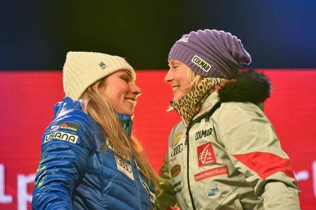 Ski Alpin, WM in St. Moritz, Riesenslalom Damen - Siegerehrung am Abend February 16, 2017: 2nd place Mikaela SHIFFRIN (USA) and 1st place Tessa WORLEY (FRA) on stage at the medal ceremony for the women s giant slalom event of the FIS Alpine World Ski Championships at St Moritz, Switzerland. Cal Media Skiing 2017: Alpine World Ski Championships - 16 Feb - ZUMAc04_ 20170216_zaf_c04_107 Copyright: xSydneyxLowx