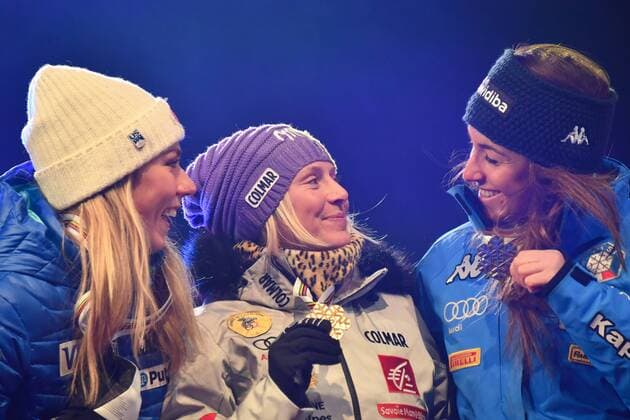 February 16, 2017: Mikaela SHIFFRIN (USA) (2nd), Tessa WORLEY (FRA) (1st) and Sofia GOGGIA (ITA) (3rd) pose for photographs at the medal ceremony for the women s giant slalom event of the FIS Alpine World Ski Championships at St Moritz, Switzerland. Cal Media Skiing 2017: Alpine World Ski Championships - 16 Feb - ZUMAc04_ 20170216_zaf_c04_114 Copyright: xSydneyxLowx