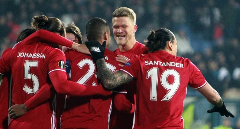 16.02.2017 Sofia(Bulgaria) PFC Ludogorets-FC Kobenhavn(FC Copenhagen) Europa League men s football Vladislav Stoyanov(L) PFC Ludogorets goalkeeper recieved first goal on match beside Andreas Cornelius(second from right), Federico Santander(r) FC Kobenhavn(FC Copenhagen) :Str 