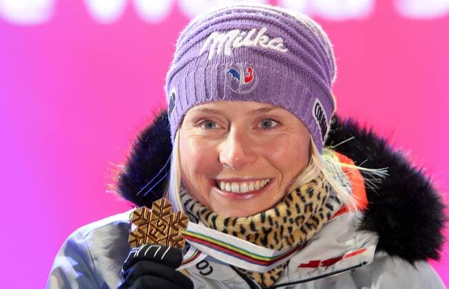 Ski Alpin, WM in St. Moritz, Riesenslalom Damen - Siegerehrung am Abend ALPINE SKIING - FIS Ski WC St. Moritz SANKT MORITZ,SWITZERLAND,16.FEB.17 - ALPINE SKIING - FIS Alpine World Ski Championships, giant slalom ladies, award ceremony. Image shows Tessa Worley (FRA). GEPAxpictures xMarioxKneisl