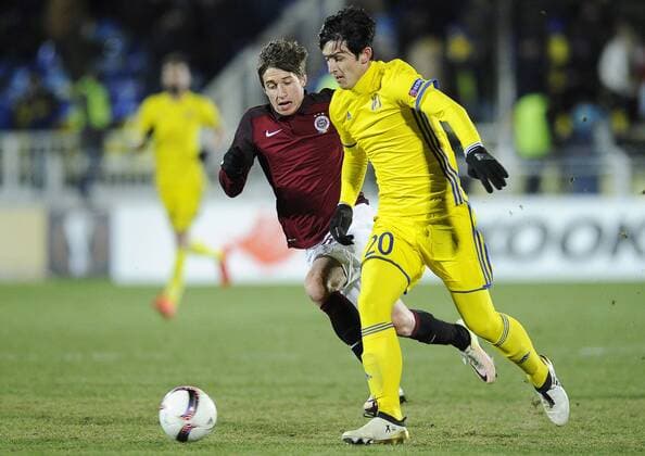 ROSTOV-ON-DON, RUSSIA - FEBRUARY 16, 2017: AC Sparta Pragueâ€™s Michal Sacek (L) and FC Rostovâ€™s Sardar Azmoun fight for the ball in their 2016-17 UEFA Europa League Round of 32, 1st leg football match at Olimp 2 Stadium. FC Rostov won the game 4-0. Valery Matytsin TASS  TS041794