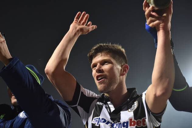 16.02.2017, Fussball, UEFA Europa League, Saison 2016 2017, Zwischenrunde, PAOK Saloniki - FC Schalke 04, Klaas-Jan HUNTELAAR (FC Schalke 04) jubelt