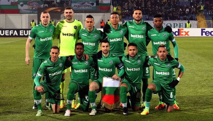 Fußball, EL, PFK Ludogorez Rasgrad - FC Kopenhagen 16.02.2017 Sofia(Bulgaria) PFC Ludogorets-FC Kobenhavn(FC Copenhagen) Europa League men s football PFC Ludogorets team L-R above:Cosmin Moti, Vladislav Stoyanov,Marcelinho,Abel Anicet,Jose Luis Palomino and Jonathan Cafu Down: Yordan Minev,Virgil Misidjan,Svetoslav Dyakov,Wanderson,Natanael :Str
