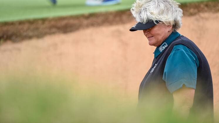 February 17, 2017 - Adelaide, Australia - Laura Davies of England in the fairway bunker on the 11th fairway during round two of the ISPS Handa Women s Australian Open at Royal Adelaide Golf Club on February 17, 2017 in Adelaide, Australia. ISPS Handa Women s Australian Open - Round Two  - ZUMAn230 20170217_zaa_n230_188 Copyright: xAndyxAstfalckx