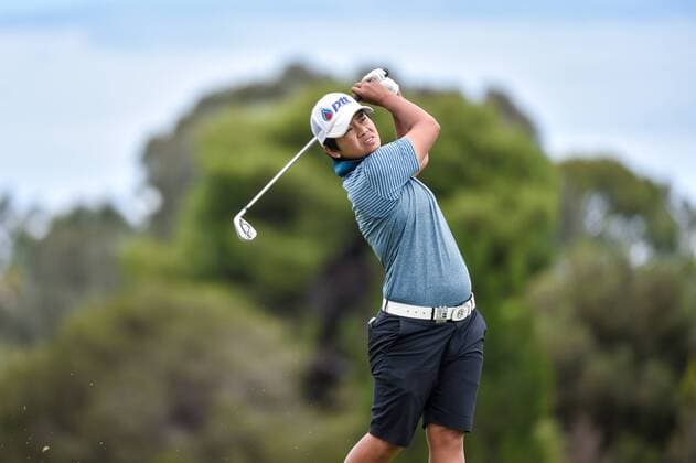 February 17, 2017 - Adelaide, Australia - Nontaya Srisawang of Thailand on the 11th fairway during round two of the ISPS Handa Women s Australian Open at Royal Adelaide Golf Club on February 17, 2017 in Adelaide, Australia. ISPS Handa Women s Australian Open - Round Two  - ZUMAn230 20170217_zaa_n230_201 Copyright: xAndyxAstfalckx