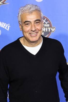February 17, 2017 - Billionaire Marc Lasry posing for media at the Red Carpet Event before the NBA Basketball Herren USA All-Star Celebrity Game at the Mercedes-Benz Superdome in New Orleans, LA. CSM NBA 2017: NBA All-Star Celebrity Game FEB 17 - ZUMAc04_ 20170217_zaf_c04_099 Copyright: xStephenxLewx