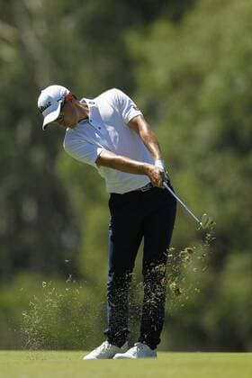 February 18th 2017, Lake Karrinyup Country Club, Perth, Western Australia, Australia; ISPS Handa World Super 6 Perth Golf Tournament Day 3 Jason Scrivener (AUS) plays an approach shot on the 4th fairway during his round on day 3 xDavidxWoodleyx  ActionPlus11847453
