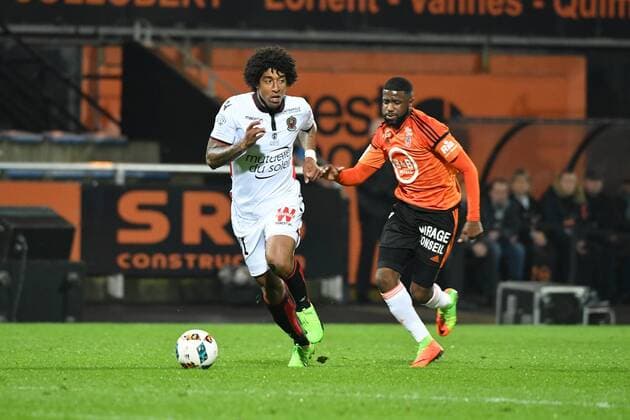 CANTE (Nice) - Mvuemba Arnold (FC Lorient) FOOTBALL : Lorient vs Nice - Ligue 1 - 18 02 2017 Panoramic 92 