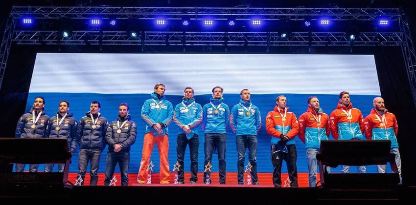 18.02.2017, Biathlonarena, Hochfilzen, AUT, IBU Weltmeisterschaften Biathlon, Hochfilzen 2017, Staffen Herren, Siegerehrung, im Bild Goldmedaillengewinner Alexey Volkov (RUS), Maxim Tsvetkov (RUS), Anton Babikov (RUS), Anton Shipulin (RUS), Flagge, Russland Winner and Gold Medalist Alexey Volkov of Russian Federation Maxim Tsvetkov of Russian Federation Anton Babikov of Russian Federation Anton Shipulin of Russian Federation during Winner Ceremony of the Mens Relay of the IBU Biathlon World Championships at the Biathlonarena in Hochfilzen, Austria on 2017 02 18. Hochfilzen  EP_fei  