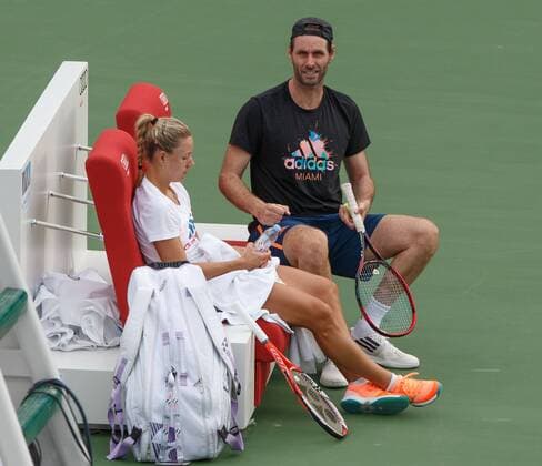 ANGELIQUE KERBER (GER) mit Coach Torben Beltz beim Training Tennis - Dubai Tennis Championships 2016 - WTA Tennis Damen - Dubai Duty Free Tennis Stadium - Dubai - - United Arab Emirates - 18 February 2017.