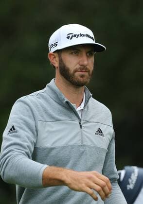 PACIFIC PALISADES, CA - FEBRUARY 19: Dustin Johnson reacts after hitting a tee shot during the third round of the Genesis Open at Riviera Country Club on February 19, 2017, in Pacific Palisades, CA (Photo by Adam Davis Icon Sportswire) GOLF: FEB 19 PGA Golf Herren - Genesis Open - Third Round Icon170219167 EDITORIAL USE ONLY